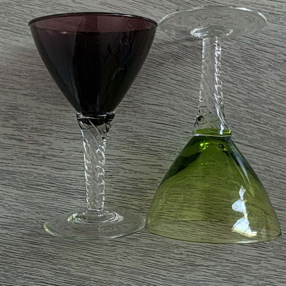 Vintage Hand-Blown Cordial Glasses Pair – Amethyst & Chartreuse – Clear Twist